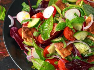 Fattoush Lebanese Fried Bread Salad