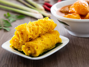 Roti Jala Lace Pancake