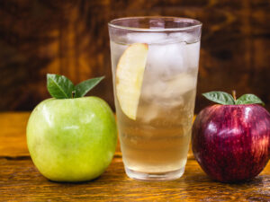 Apfelschorle Apple Spritzer