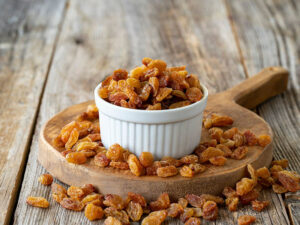 Raisins Nuts