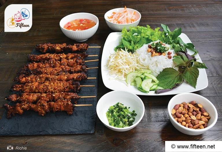 Vietnamese Grilled Pork Noodle Salad