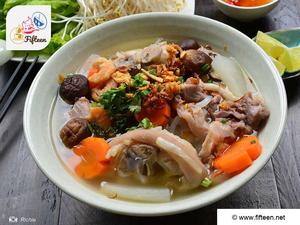 Vietnamese Thick Noodle Soup With Pork Recipe