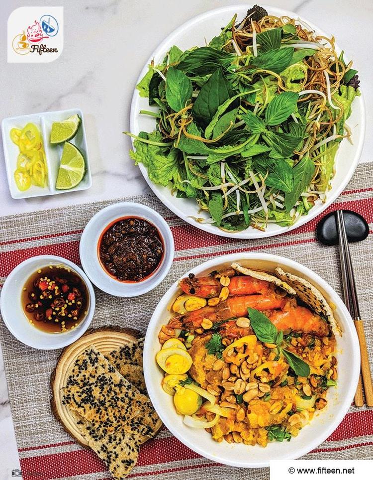 Best Mì Quảng Recipe (Vietnamese Quang-style Noodle)