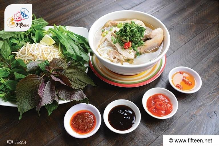 Assemble Chicken Pho