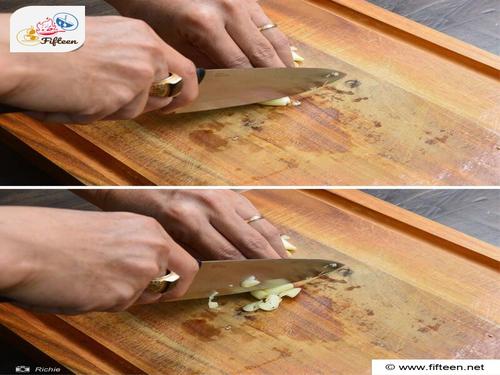 Chop The Garlic