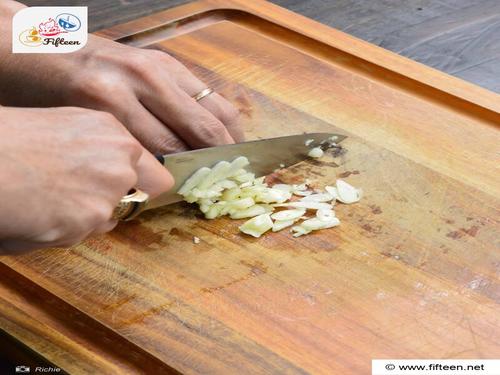 Mince The Garlic