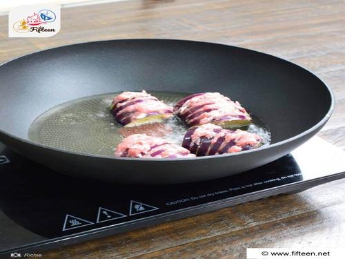 Place Eggplant in Pan