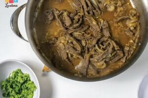 Bistec Encebolladoo