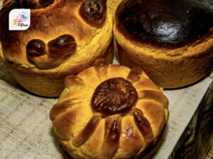 Ukrainian Dishes Cakes Pastries Golden Brown Paska