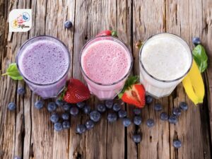 Strawberry Blueberry Banana Smoothies