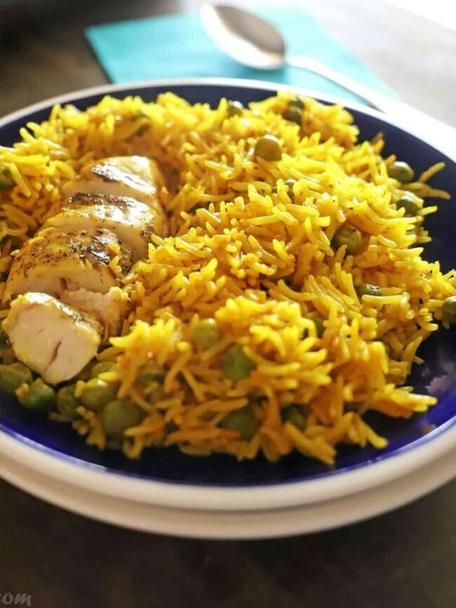 Chicken and Yellow Rice Combo