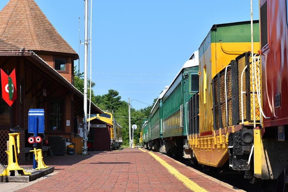 Boone & Scenic Valley Railroad & Museum